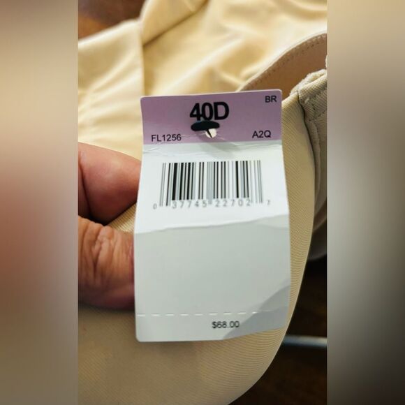 Maidenform Convertible Body Shaper 40D NWT - Picture 8 of 10